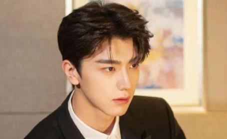 男生陽光帥氣的昵稱，男生網(wǎng)名 好聽 帥氣