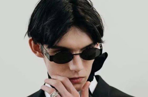 微信網(wǎng)名 霸氣 冷酷 超拽，qq昵稱 霸氣 冷酷精選