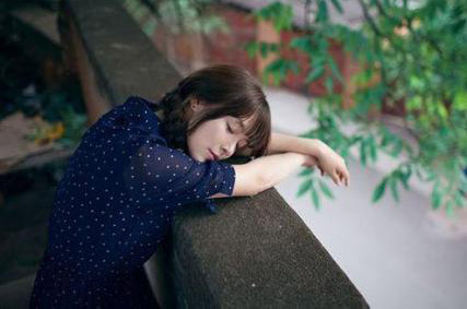 表達(dá)心情無聊的句子，無聊的句子說說心情