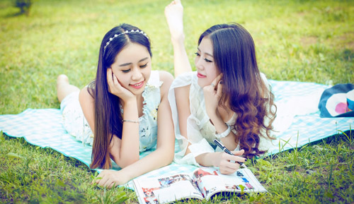 抖音最火閨蜜句子，閨蜜的句子暖心情短語